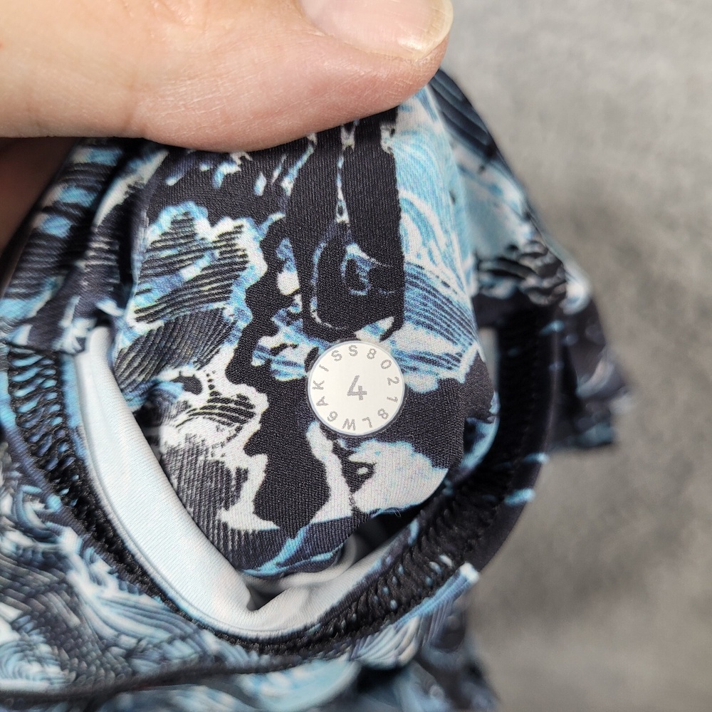 LULULEMON Fast Free Crop 4 Eternal Wave Starlight Black Run Gym PULLTAG ATTACHED - Picture 8 of 8